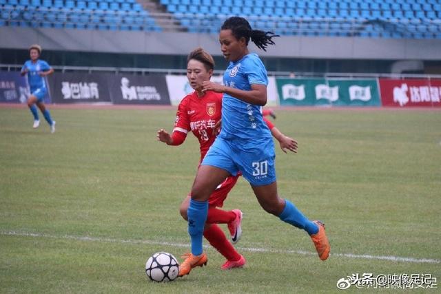 英媒：阿莫林已口头同意执教曼联